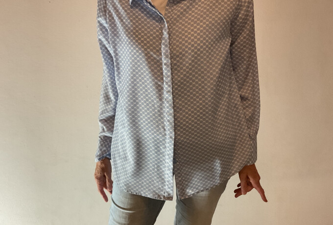 Vrolijke ballen blouse photo 2 