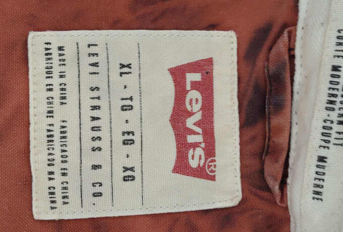 Supergaaf Levi's blousje, maat XL photo 2 