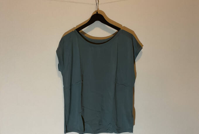 Groen shirt met kap mouw van Sandwich