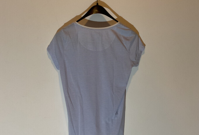 Licht blauw/wit streep t shirt Sandwich photo 2 