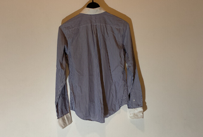 Blauw wit gestreepte blouse met witte kraag en manchetten van Ralph Lauren in maat 12(40) photo 2 